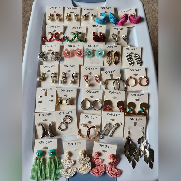 Macys On 34th Earrings Bundle Lot Of 32 Pairs NWT MSRP $770
